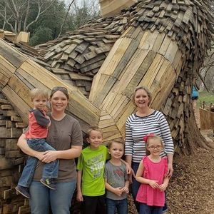 Meet your Posher, Carol